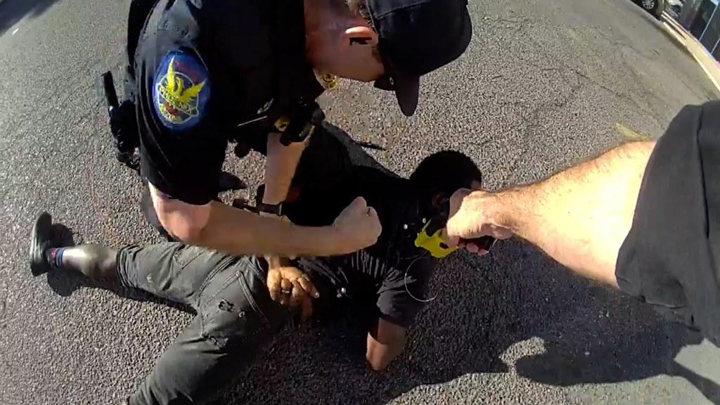 Arizona Prosecutors Drop Charges Against Deaf Black Man After Police Beating Arizona Prosecutors Drop Charges Against Deaf Black Man After Police Beating