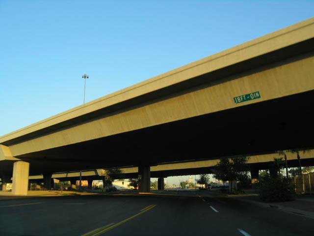 US 60/Grand Avenue Reopens in West Phoenix After Homicide Investigation