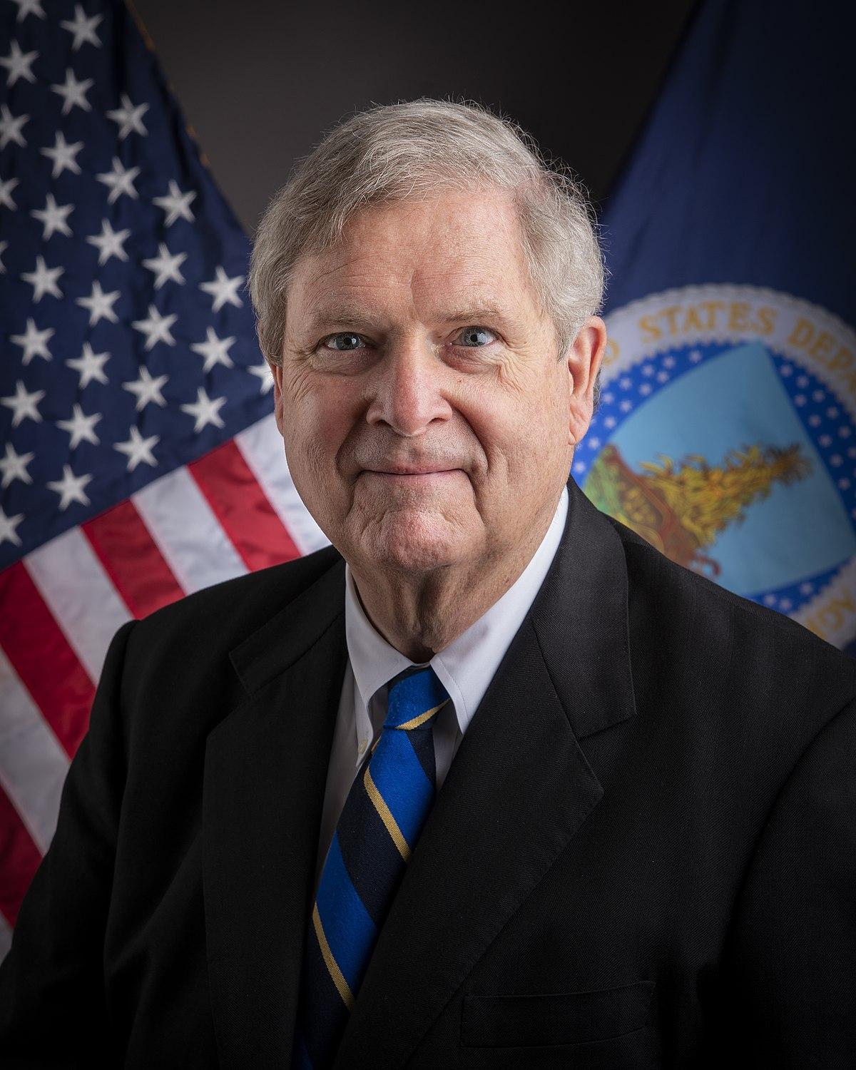 Tom Vilsack Challenges Iowa Democrats to See the Impact of SNAP Cuts in Trump’s Tax Bill Tom Vilsack Challenges Iowa Democrats to See the Impact of SNAP Cuts in Trump’s Tax Bill