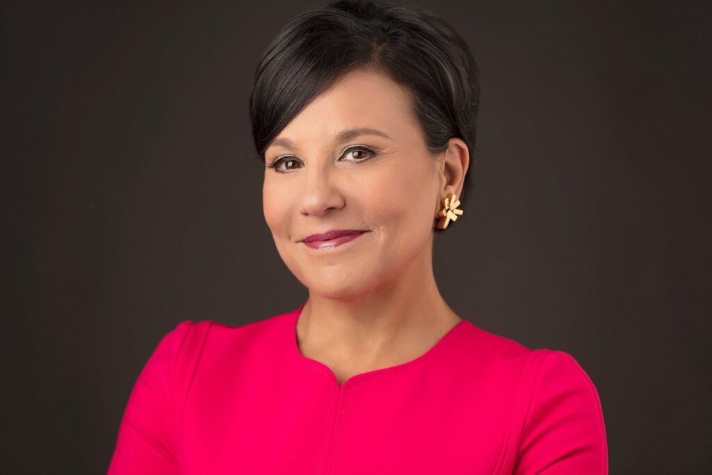 Penny Pritzker’s Harvard Role Faces Intense Scrutiny as Chicago Alumni Take Notice Penny Pritzker’s Harvard Role Faces Intense Scrutiny as Chicago Alumni Take Notice