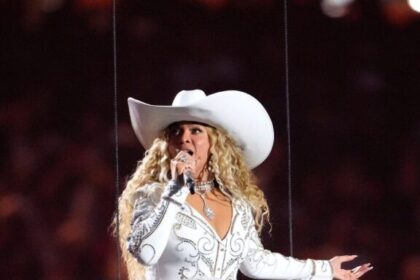 Beyoncé Shines in Netflix’s Exciting NFL Christmas Day Debut