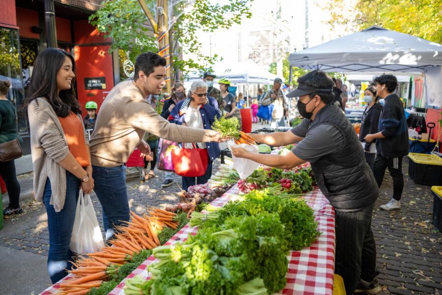 Discover Chicago’s Exciting 2025 Spring and Summer Events: Farmers Markets, Festivals, and More! Discover Chicago’s Exciting 2025 Spring and Summer Events: Farmers Markets, Festivals, and More!