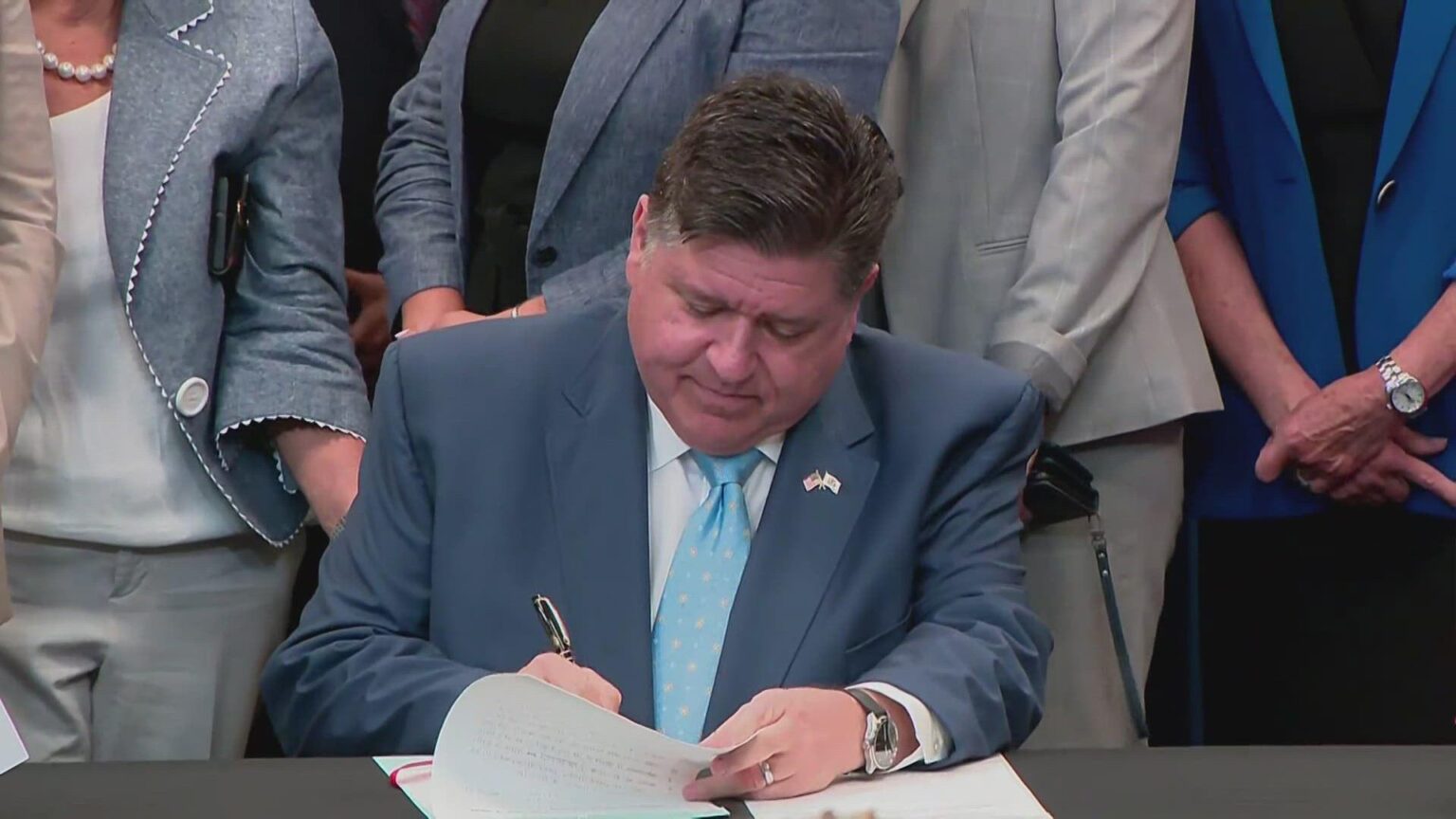 Illinois Gov. JB Pritzker Signs Two New Gun Safety Laws Amid Chicago’s Crime Decline