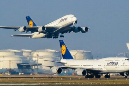 Boeing Falls Behind in the Plane Race and Relocates to Washington