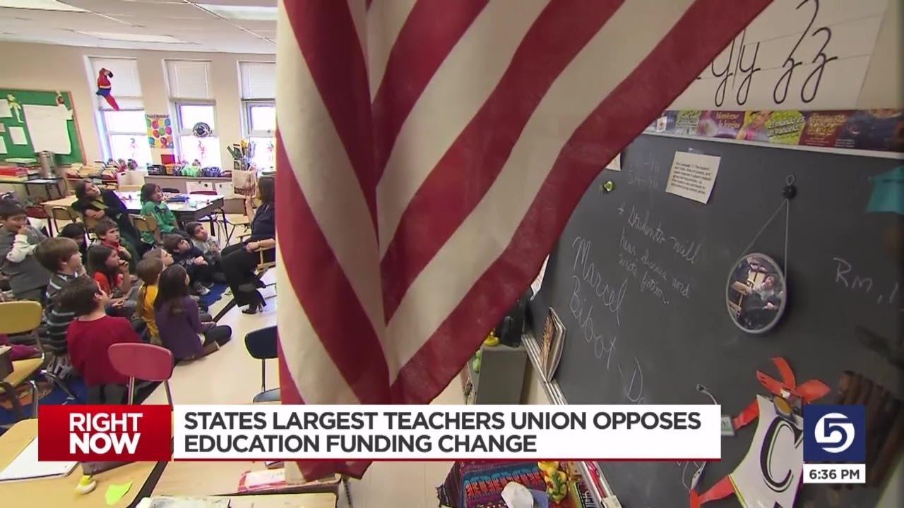 Largest U.S. Teachers’ Union Sparks Outrage by Omitting Jews from Holocaust History Largest U.S. Teachers’ Union Sparks Outrage by Omitting Jews from Holocaust History