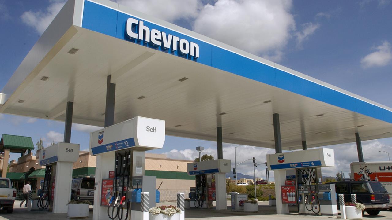 Chevron Announces 575 Job Cuts at Hess Tower in Downtown Houston