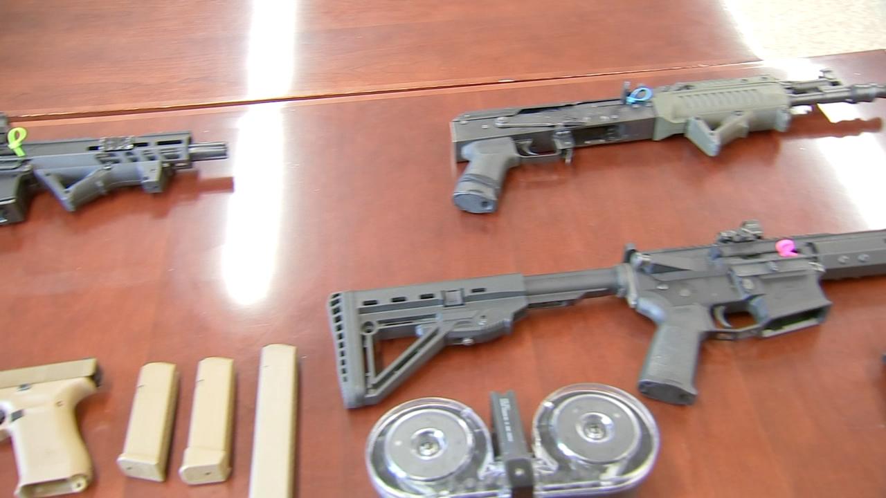 Chicago Police Seize 20 Guns and Charge 5 in Major Firearm Trafficking Bust