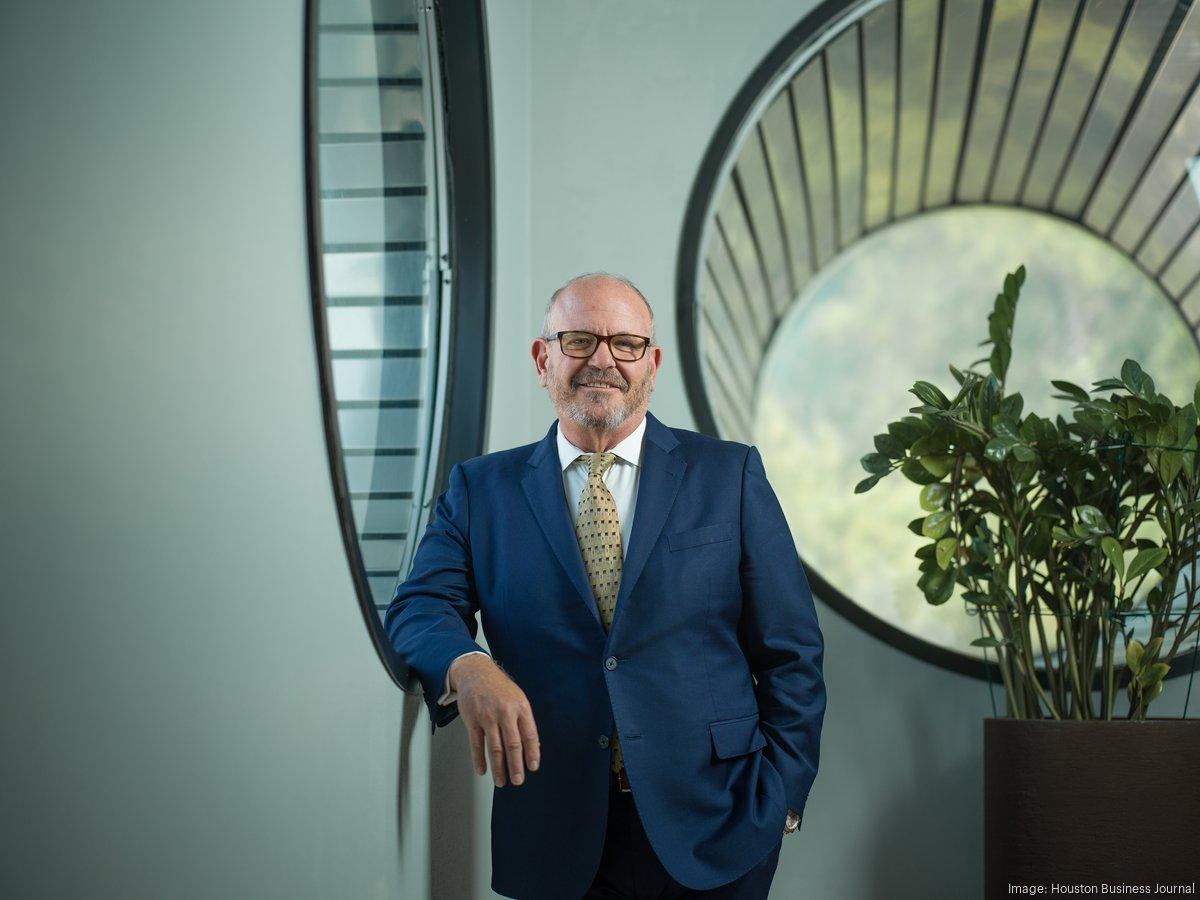 LED Manufacturer IllumiPure Expands to Houston and Dubai Amid Tariff Challenges LED Manufacturer IllumiPure Expands to Houston and Dubai Amid Tariff Challenges