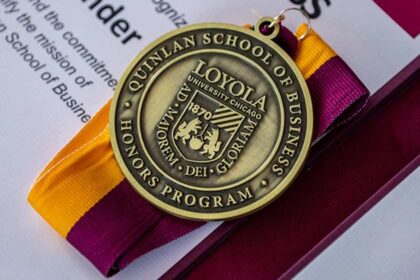Unlock Your Potential with Loyola University Chicago’s Business Honors Program