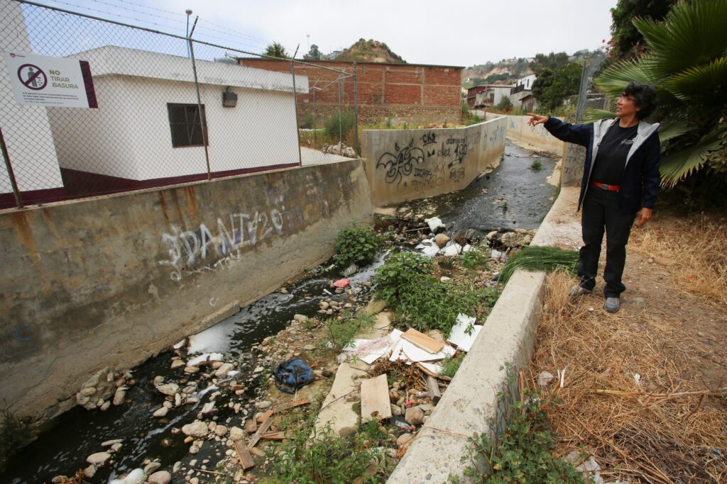 Border Towns Battle Rising Sewage Floods Threatening Their Shores, Desperately Calling for Help Border Towns Battle Rising Sewage Floods Threatening Their Shores, Desperately Calling for Help