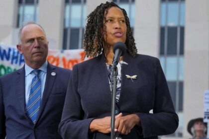 Trump Administration Backs Down, Allows DC Police Chief to Stay in Charge