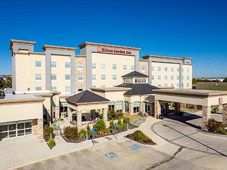 Partners Capital Acquires Hotel Near Houston’s Galleria Mall, Announces Exciting Renovation Plans Partners Capital Acquires Hotel Near Houston’s Galleria Mall, Announces Exciting Renovation Plans