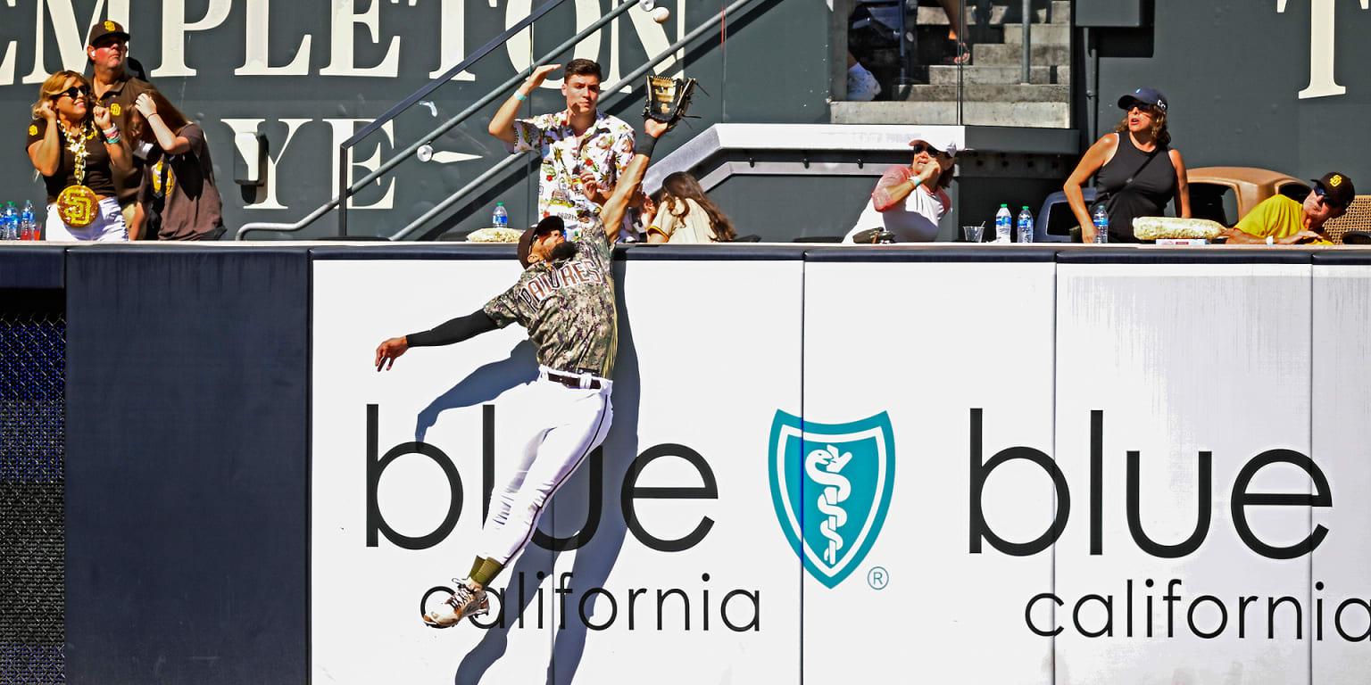 Fernando Tatis Jr. Started Practicing Home Run Robberies at Just 10 Years Old Fernando Tatis Jr. Started Practicing Home Run Robberies at Just 10 Years Old