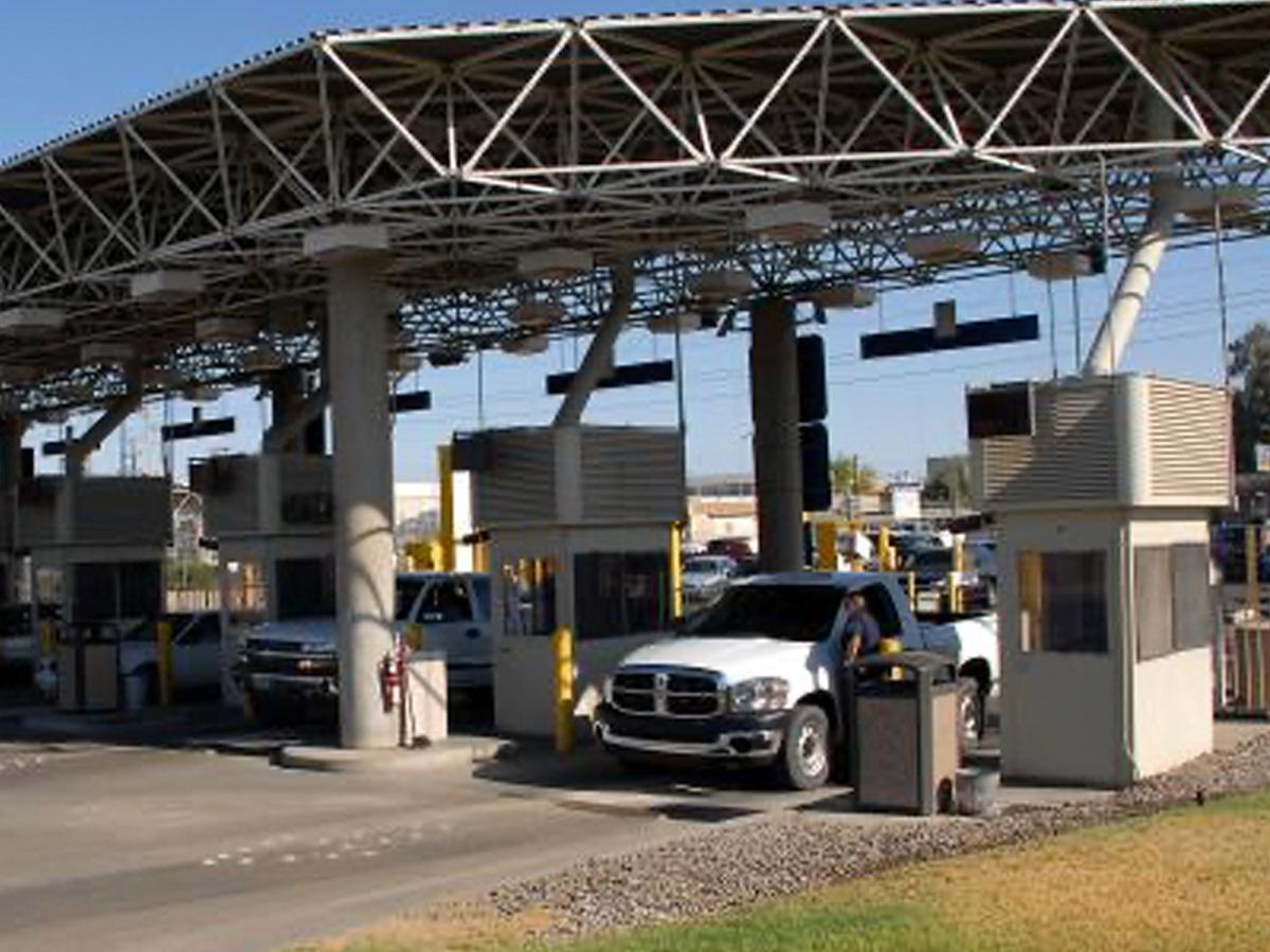 ‘Devastating’ wait times at Mexico border strain California small businesses – CalMatters ‘Devastating’ wait times at Mexico border strain California small businesses – CalMatters