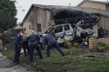 Business jet crash in San Diego neighborhood leaves multiple people dead, officials say – CNN