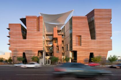 Revolutionary Design Breathes New Life into the Health Sciences Education Building at Phoenix Biomedical Campus