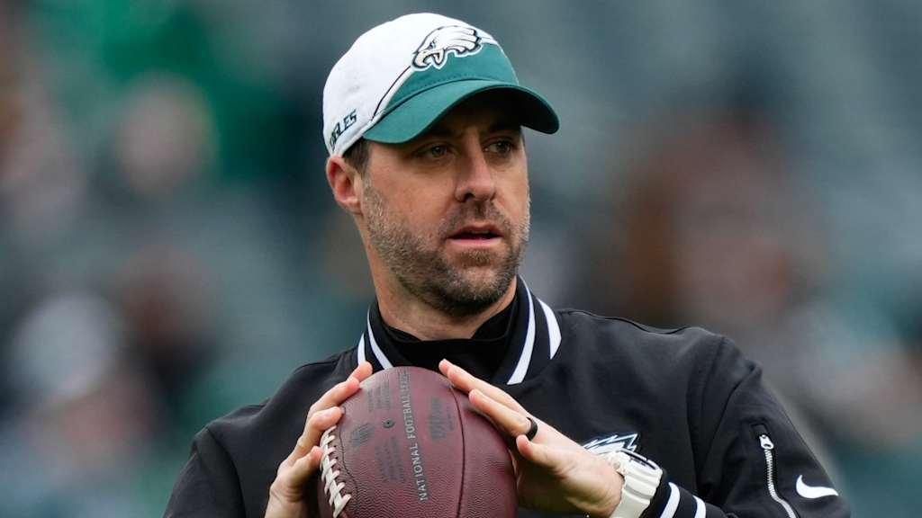 Eagles Offensive Coordinator Kevin Patullo Breaks Down Gameplan Against Cowboys Defense Without Micah Parsons Eagles Offensive Coordinator Kevin Patullo Breaks Down Gameplan Against Cowboys Defense Without Micah Parsons