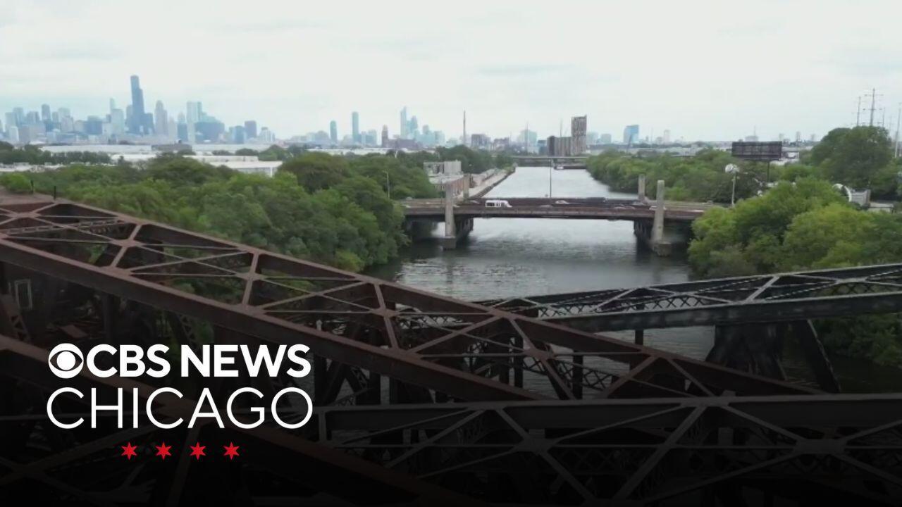 Nearly 100 Cars Discovered in Chicago River: Friends of the Chicago River Speak Out Nearly 100 Cars Discovered in Chicago River: Friends of the Chicago River Speak Out
