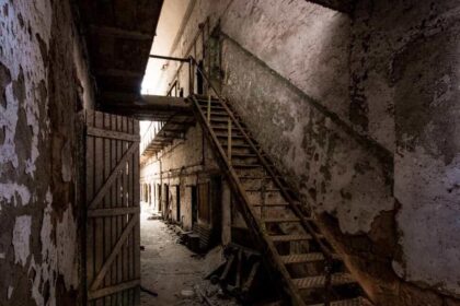 7 Spine-Chilling Places to Explore in Philadelphia