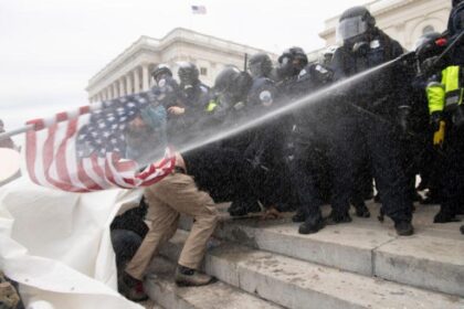 US Political Dysfunction Poses a Serious Threat to Global Stability, Report Warns