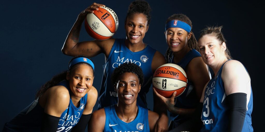 Minnesota Lynx Rally to Secure Thrilling Win Over Phoenix Mercury in WNBA Semifinals