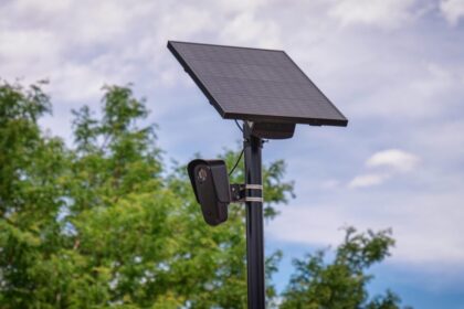 Investigation Reveals Houston Police Using Surveillance Tool More Like a Search Engine Than a Crime Deterrent