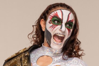S.A. Pro Wrestler Thunder Rosa Returns Home, Ready to Claim Glory