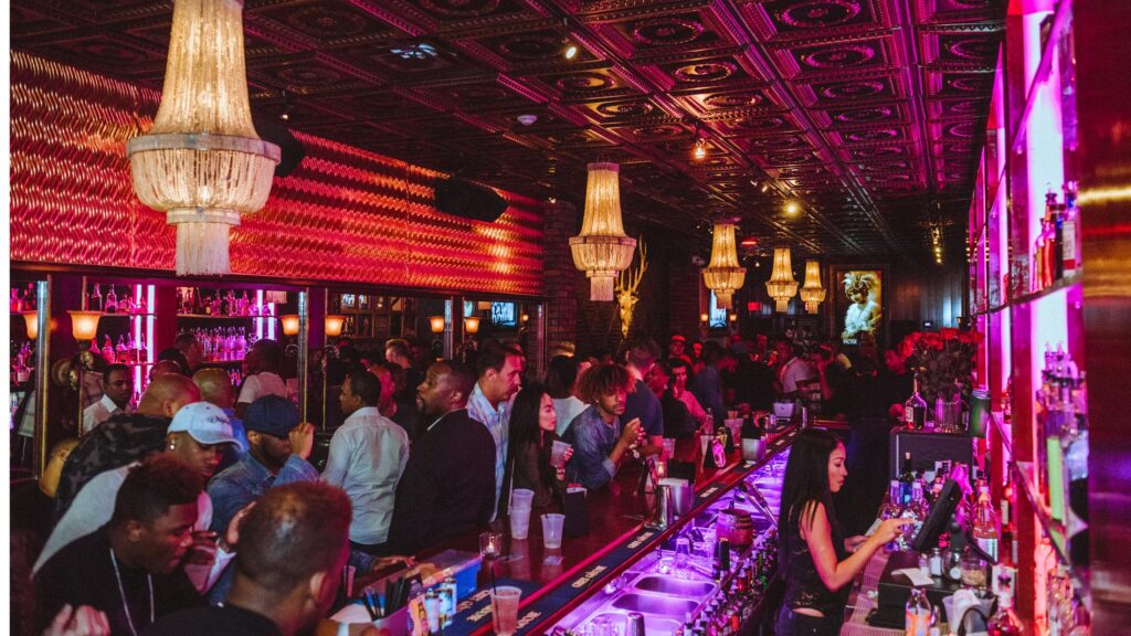 Discover the Exciting Nightlife of Philadelphia