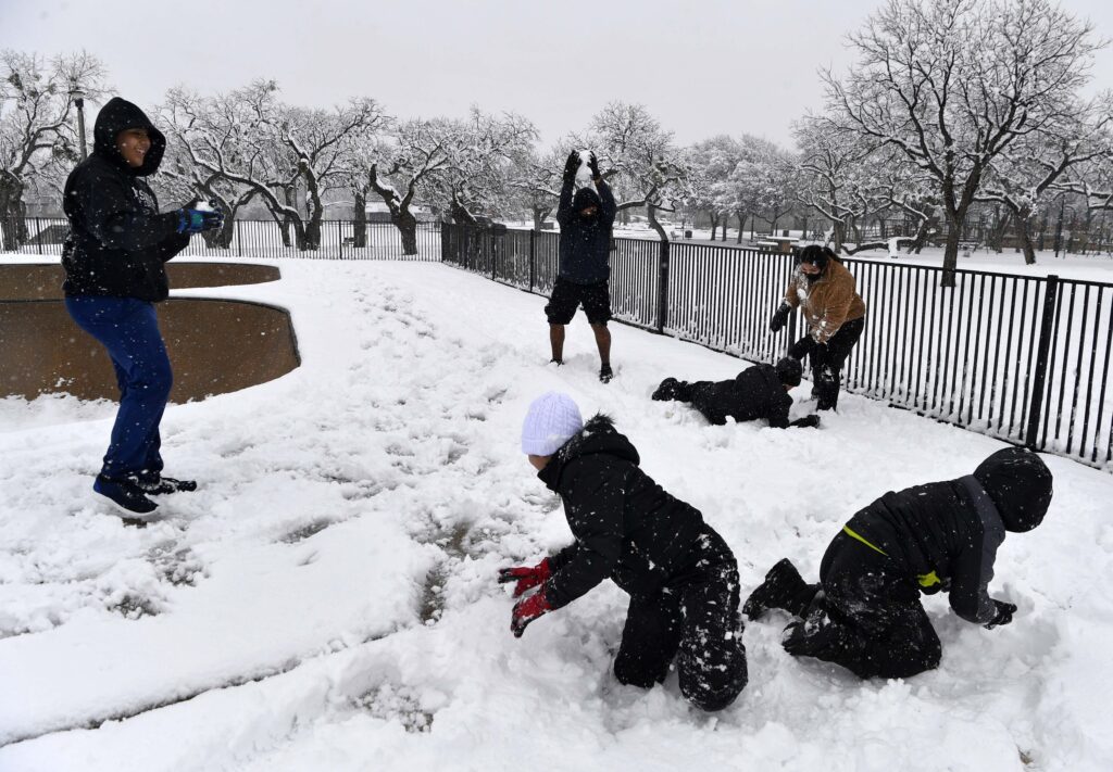 Snow Might Actually Be Coming to Parts of Texas—Believe It or Not! Snow Might Actually Be Coming to Parts of Texas—Believe It or Not!