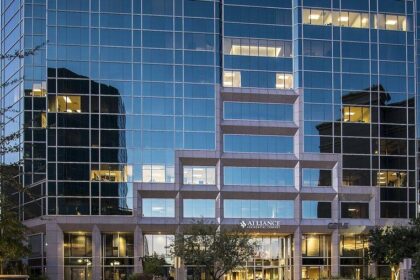 Canada-Based Land Firm Selects Phoenix for Thrilling New U.S. Headquarters Launch