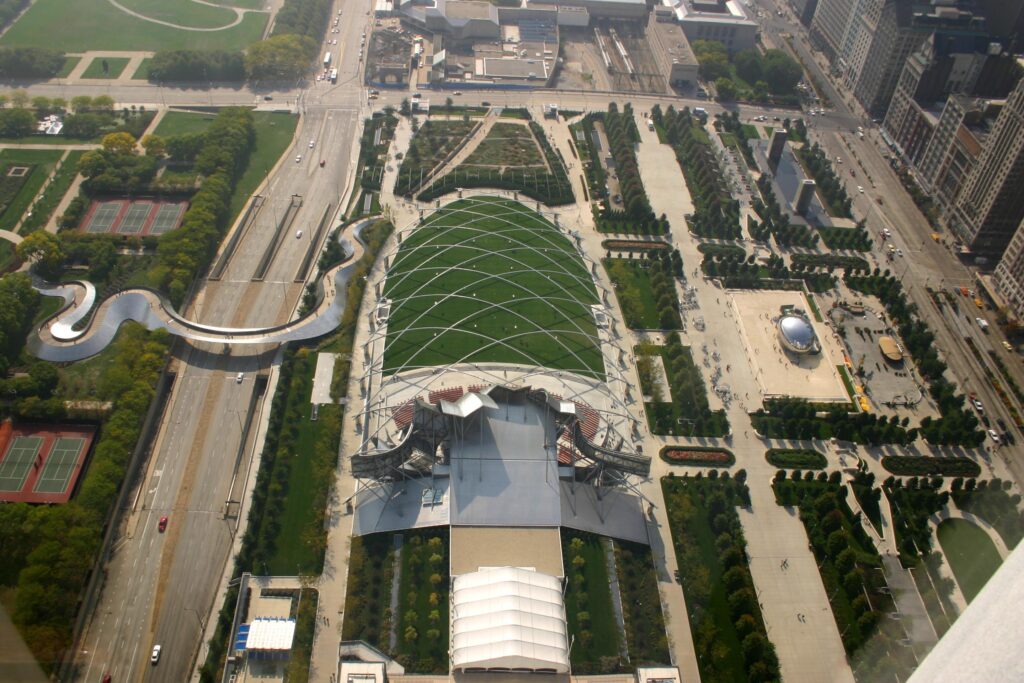 Discover the Wonders of Millennium Park in Chicago