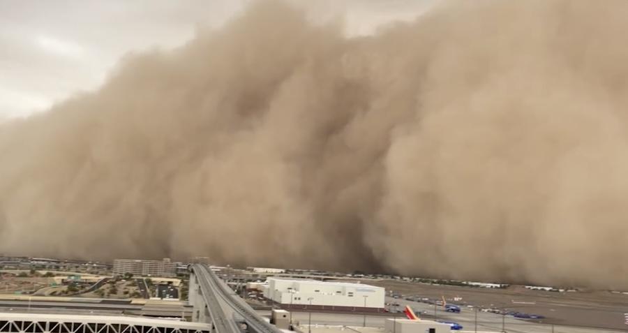 Massive Haboob Dust Storm Engulfs Phoenix, Causes Widespread Power Outages and Airport Delays