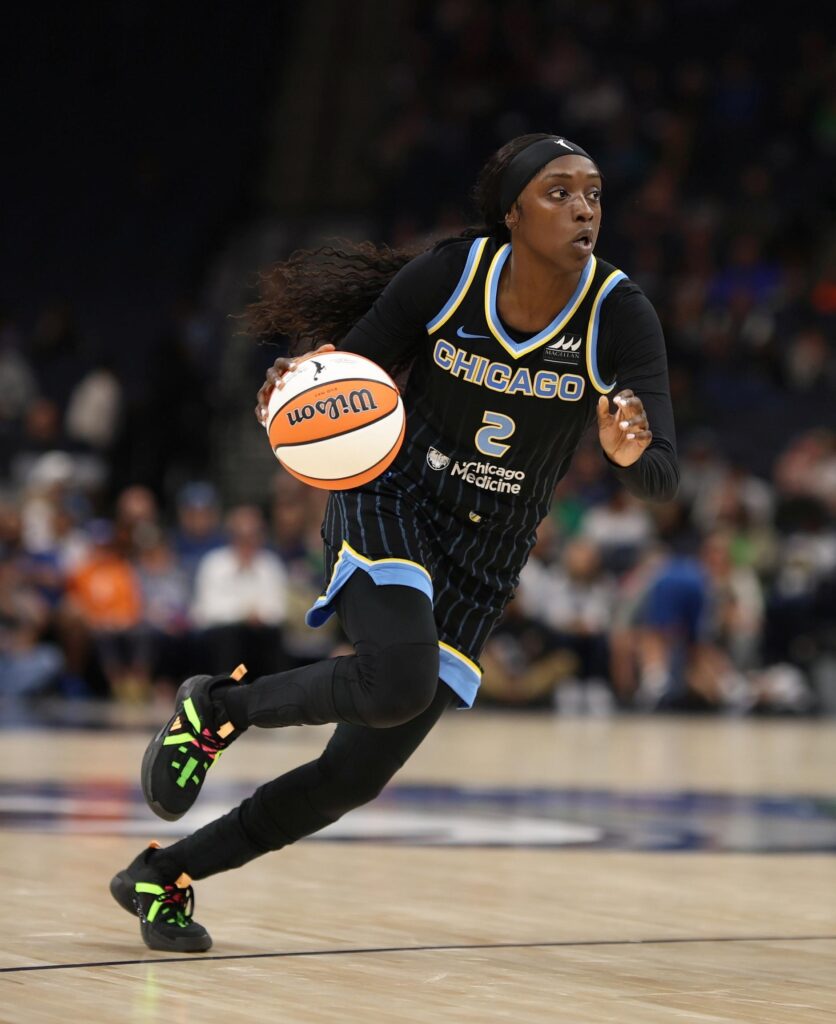 Mercury’s Copper Expresses Deep Gratitude to Teammates Ahead of WNBA Finals Mercury’s Copper Expresses Deep Gratitude to Teammates Ahead of WNBA Finals