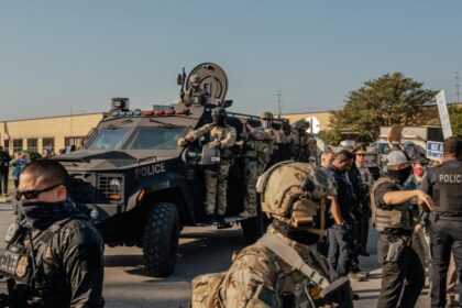 Trump Deploys National Guard in Chicago After Judge Blocks Federal Troops in Portland