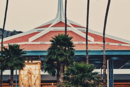 ‘Unleashed the Dragon’: Phoenix’s Dream City Church Comes Together for a Powerful Service Honoring Charlie Kirk ‘Unleashed the Dragon’: Phoenix’s Dream City Church Comes Together for a Powerful Service Honoring Charlie Kirk