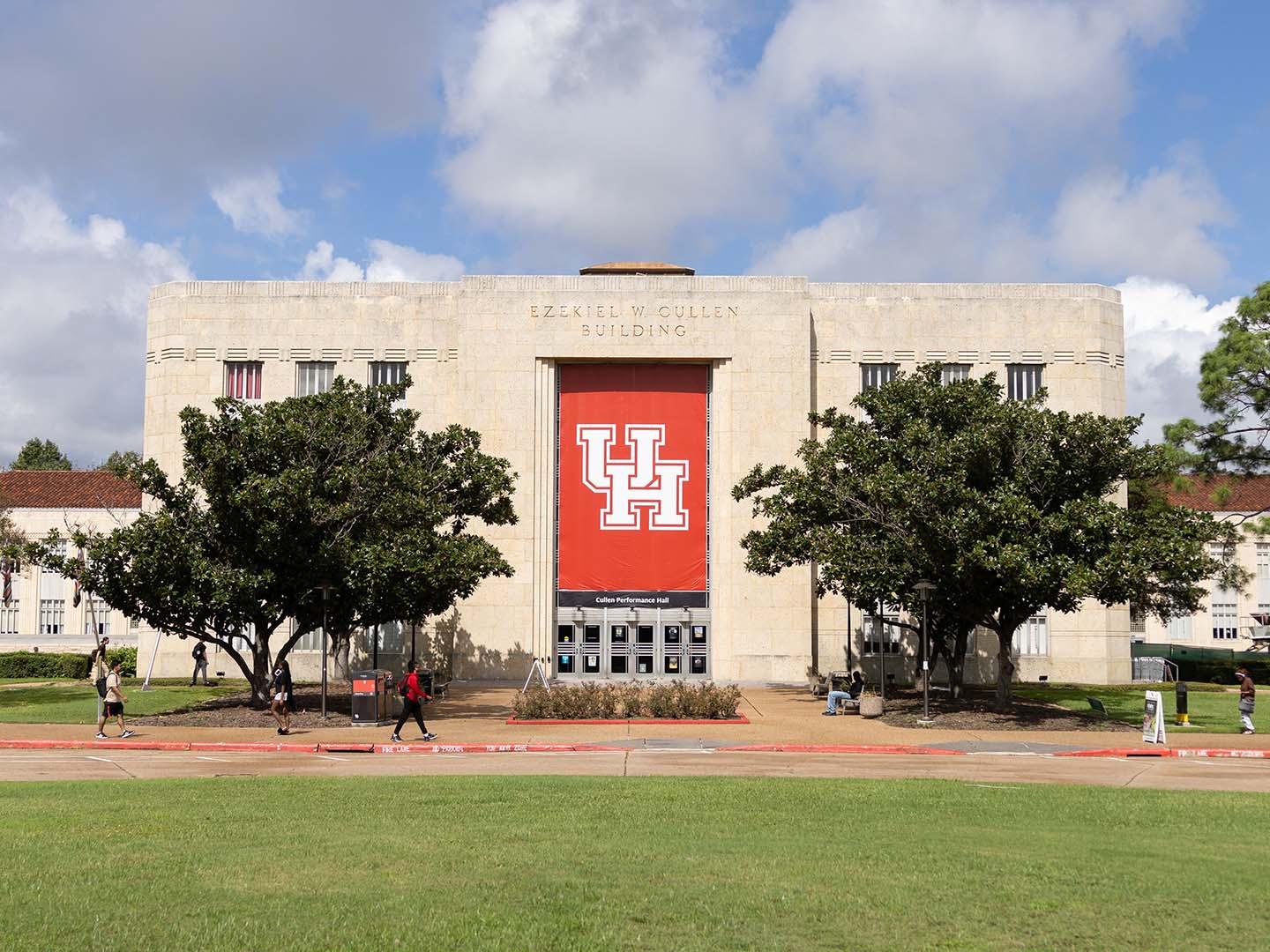 University of Houston Soars in Latest U.S. News College Rankings