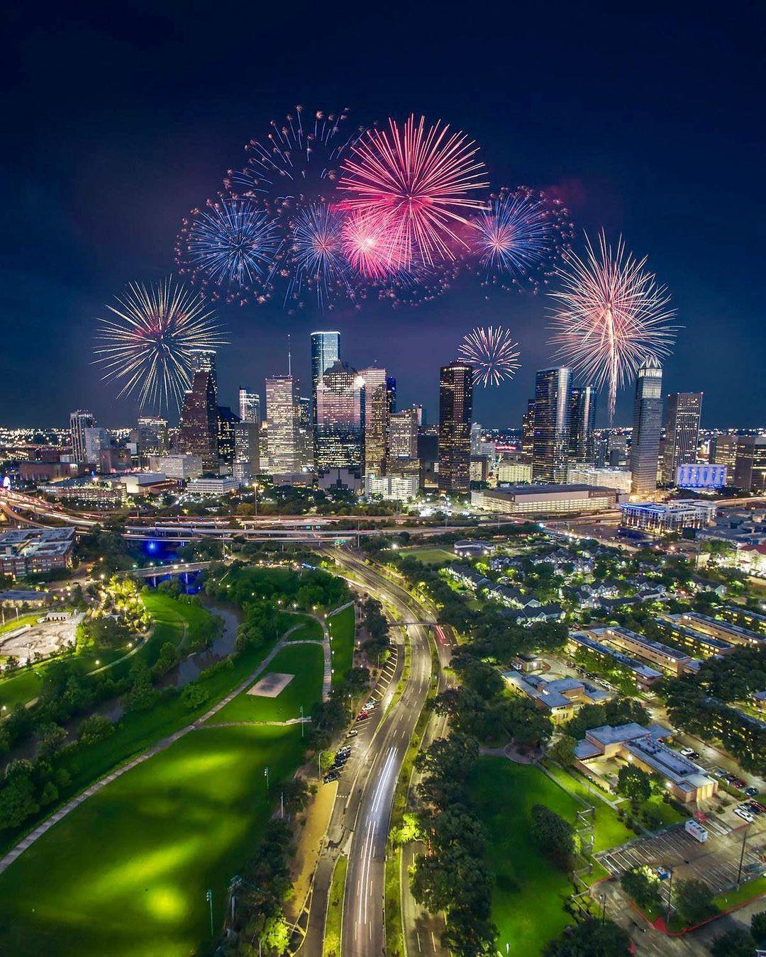 15 Must-Do Activities to Celebrate the 4th of July Weekend in Houston
