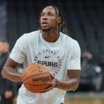 NBA Fans React to Spurs’ Exciting New Free Agent Center Signing