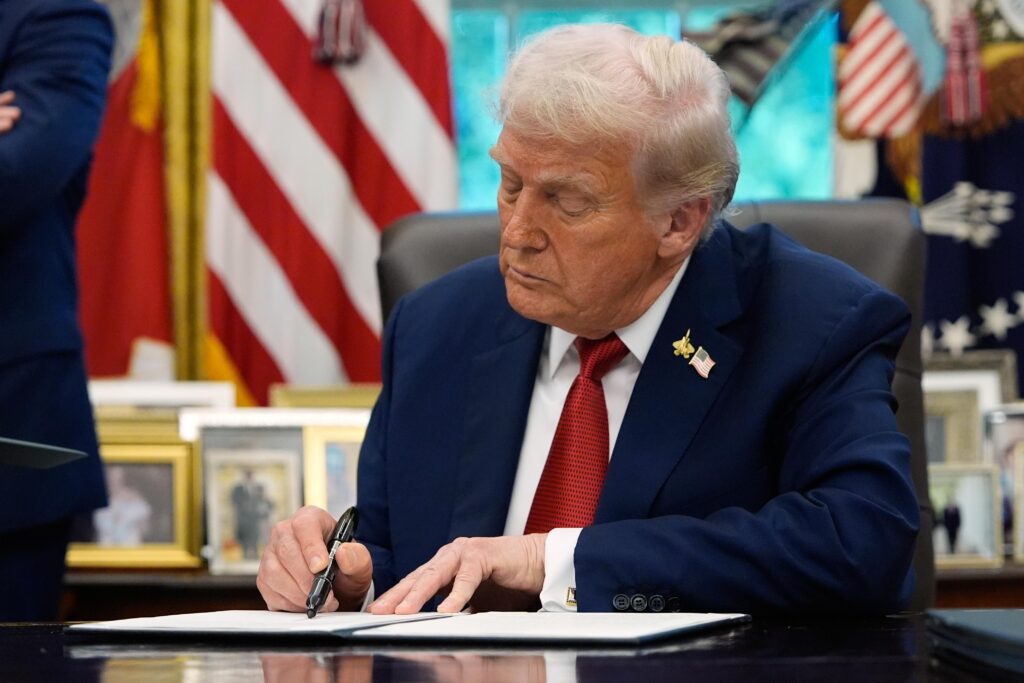 Trump Signs Proclamation to Reinstate Death Penalty for D.C. Crime Cases