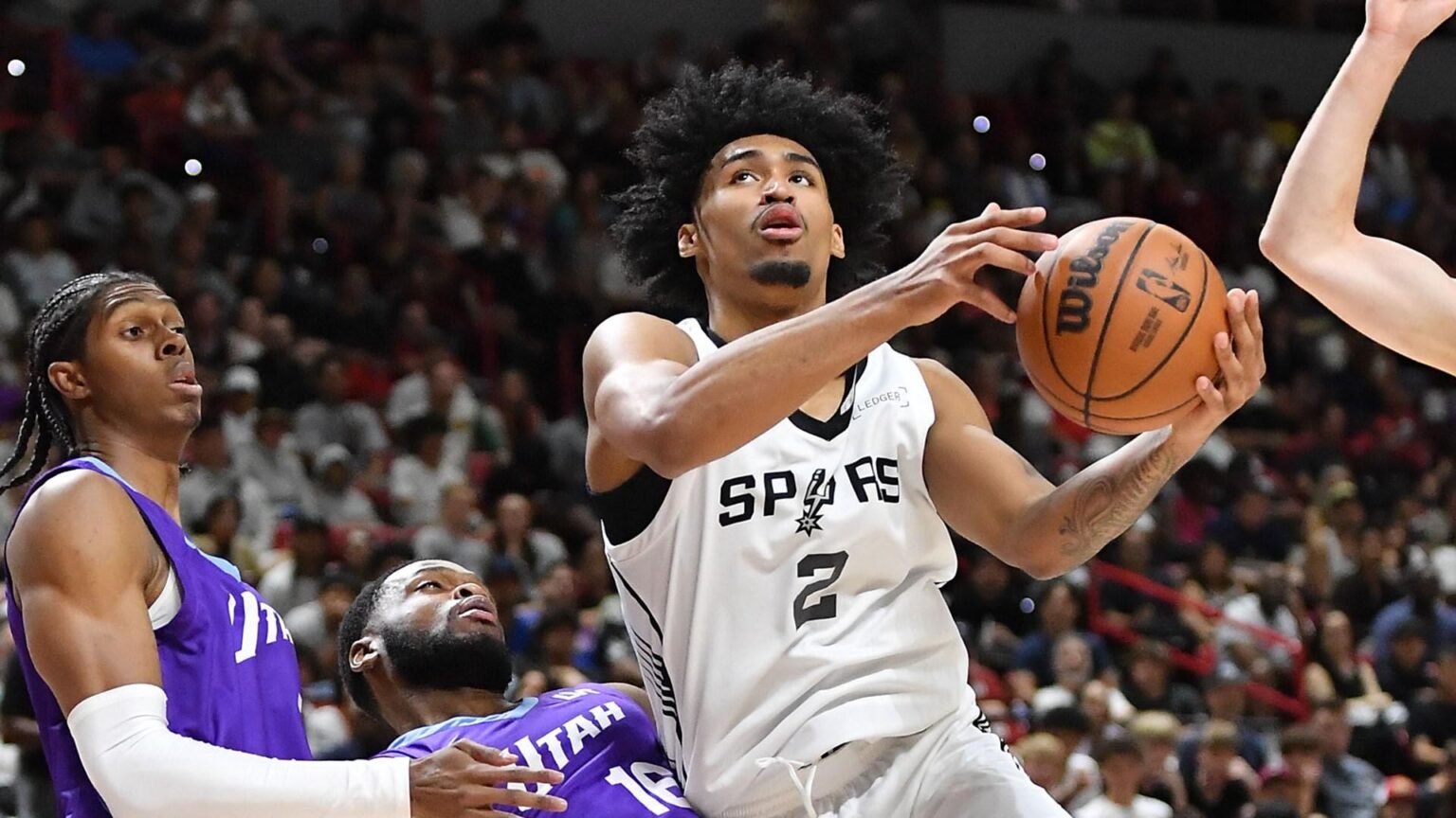 “No Egos, Just Teamwork: How Spurs Rookies Dylan Harper and Carter Bryant Are Energizing the Squad”