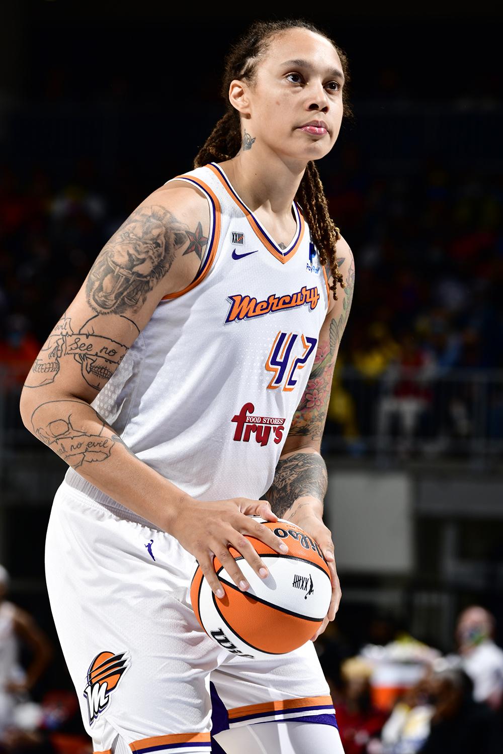 Brittney Griner’s Triumphant Return Ignites Phoenix Mercury’s 2023 WNBA Home Opener Brittney Griner’s Triumphant Return Ignites Phoenix Mercury’s 2023 WNBA Home Opener