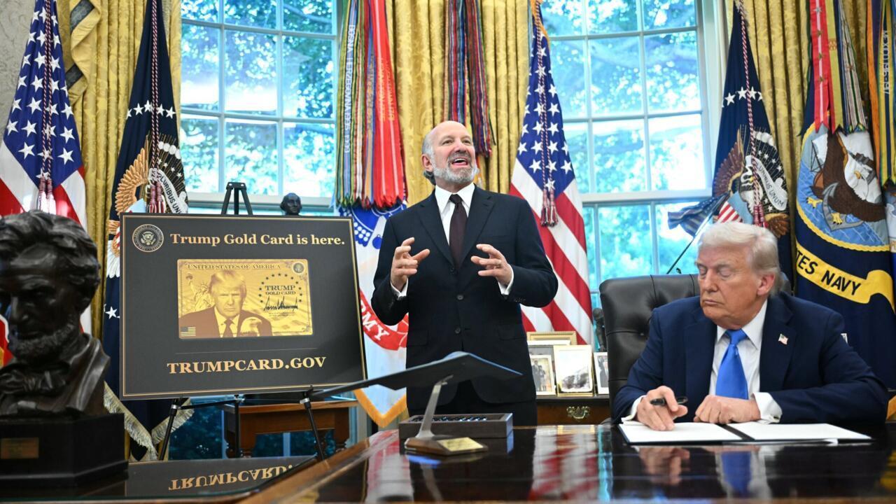 White House Assures Existing H-1B Visa Holders Won’t Face New 0K Fee Amid Rising Concerns