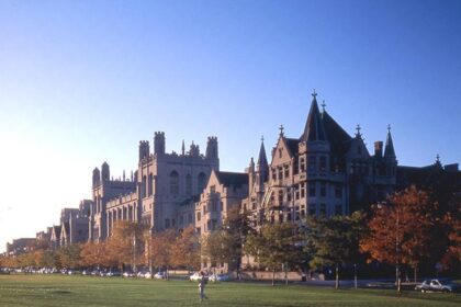 Discover the Top 10 Best Colleges in Chicago for Tech Enthusiasts in 2025