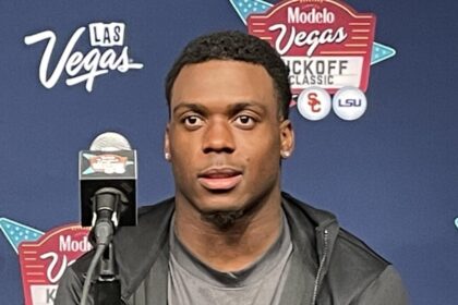 Woody Marks Rapidly Earning Trust as a Key Player in Texans’ Backfield