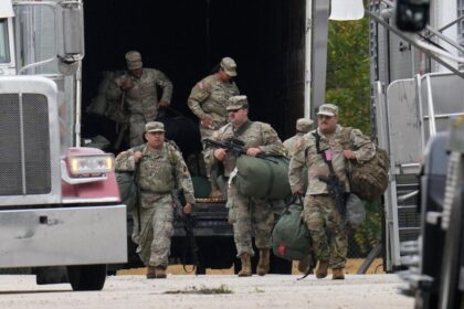 Hundreds of National Guard Troops Deploy to Chicago Amid Rising Tensions