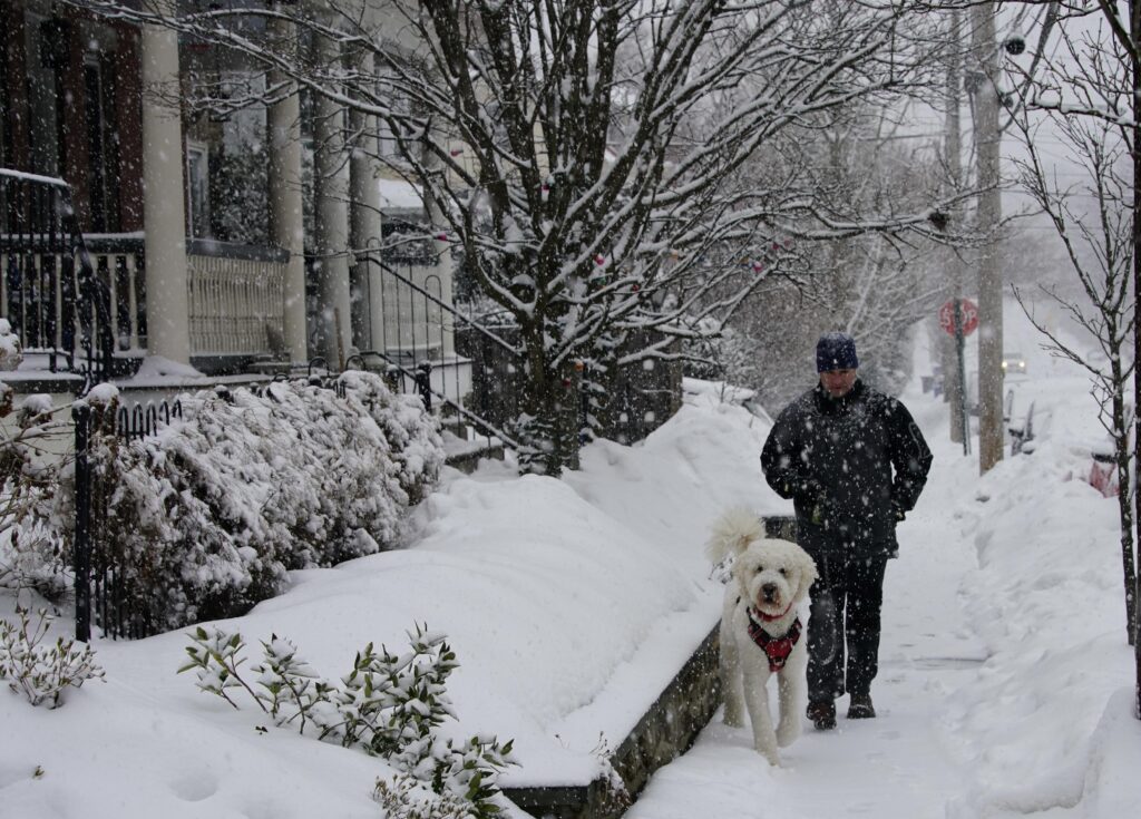 Mostly cloudy, warm Monday in Philadelphia region. Here’s the weather forecast. – CBS News Mostly cloudy, warm Monday in Philadelphia region. Here’s the weather forecast. – CBS News