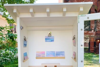 Tiny Art Galleries Are Popping Up Everywhere, Spreading Their Bite-Size Charm Nationwide