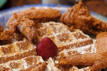 Houston-based chicken and waffles restaurant to open its 4th brick-and-mortar location – KHOU