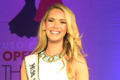 Olivia Jordan from Oklahoma Takes Home the Miss USA 2015 Crown!