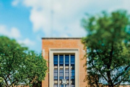 Discover the Top School Districts in the Chicago Metro Area: New Rankings Revealed